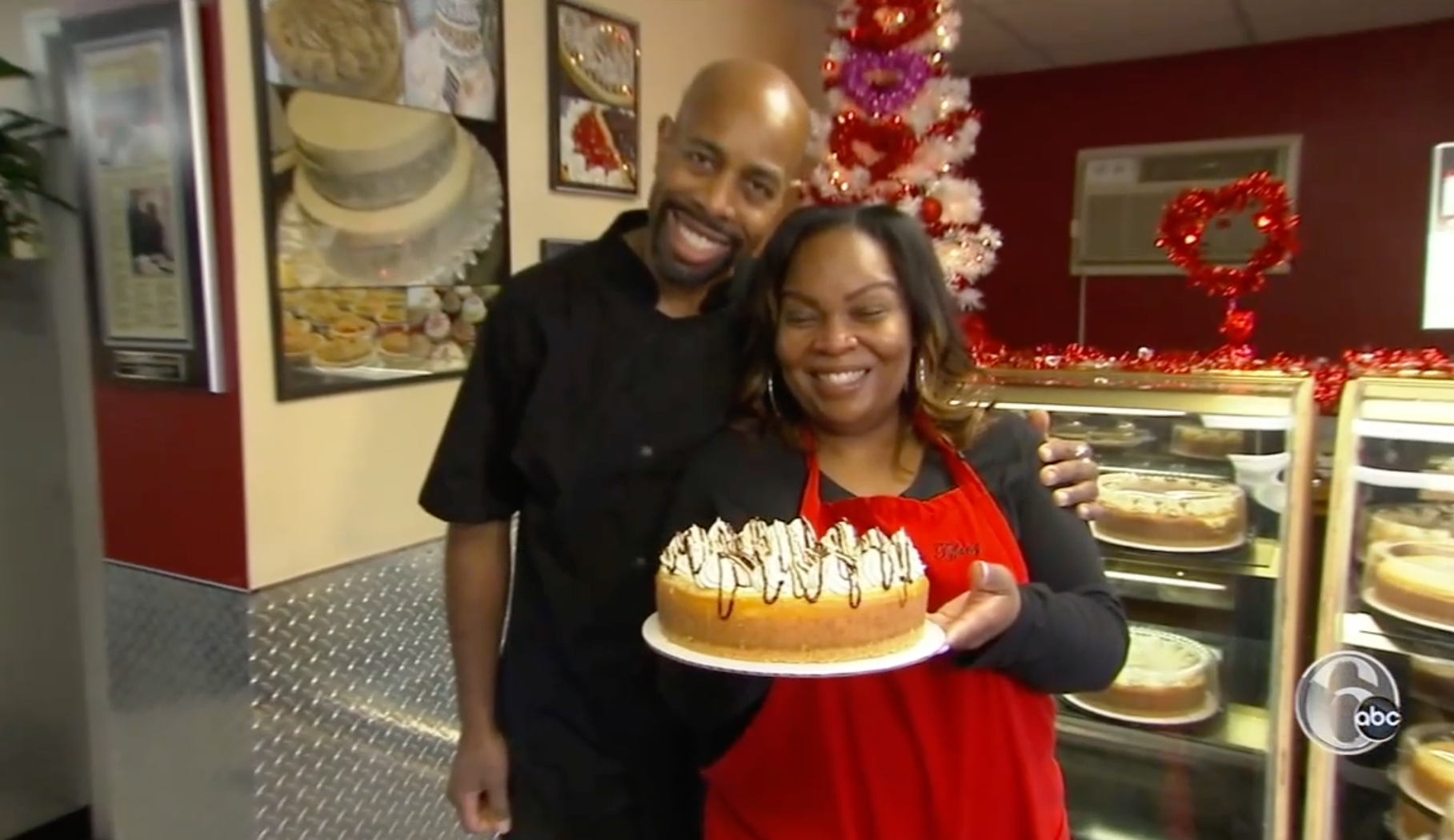 6ABC: There’s love in every bite at Yhanne’s House of Cheesecakes | February 8, 2021